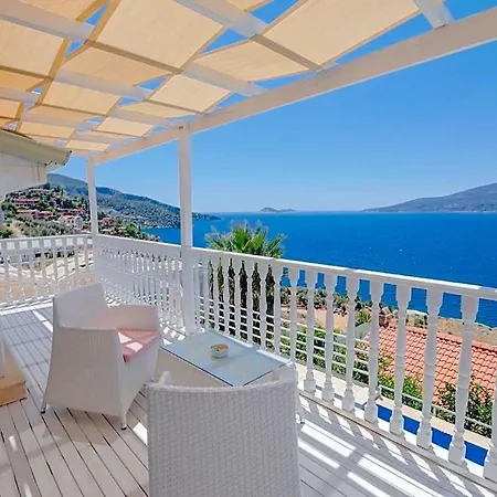 Sleeps 6 Pool Air Con Wifi * Kalkan